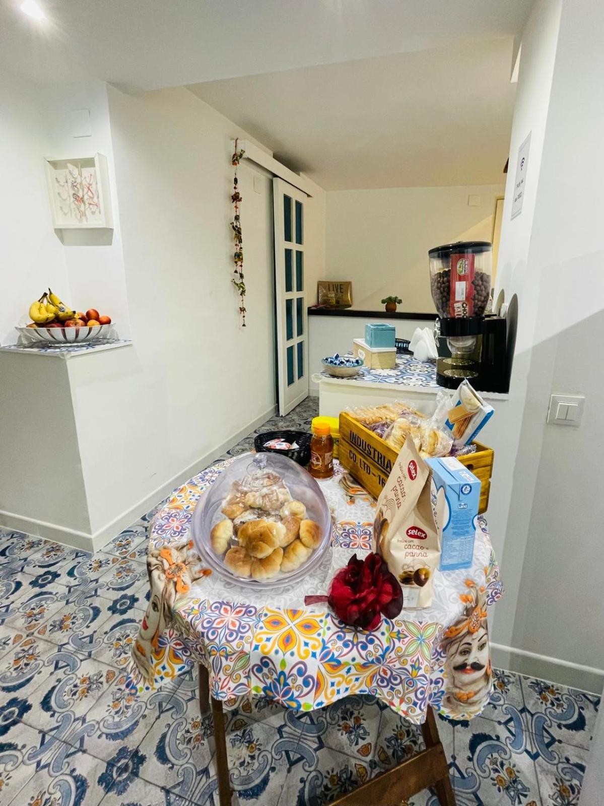 Duba House Holiday Home パレルモ エクステリア 写真